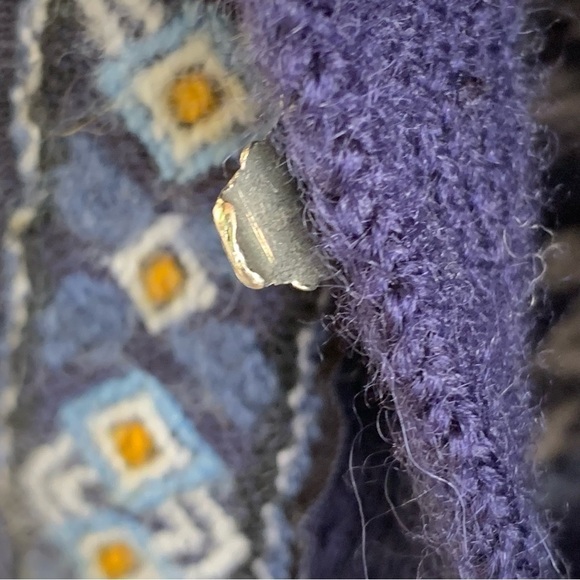 Nordstrikk Classic Norwegian Wool Metal Clasp Cardigan Sweater Small Fair Isle - Picture 5 of 9